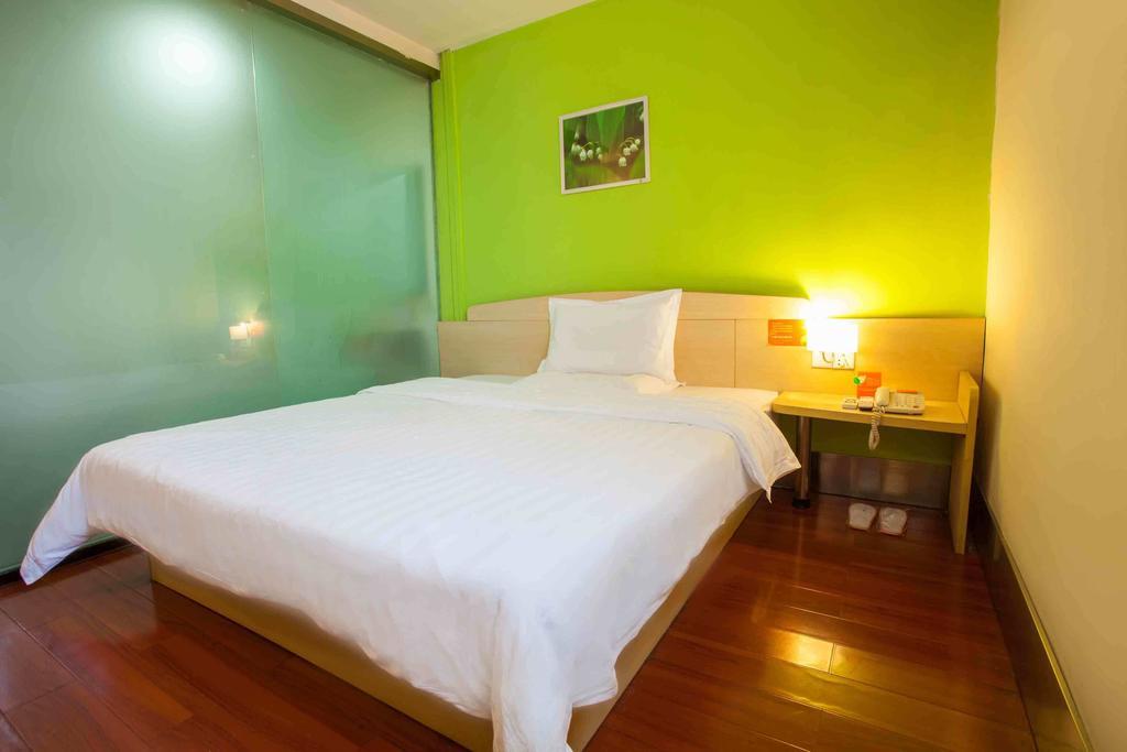 7Days Inn Guangzhou Gangding Longkou XI Road 광저우 객실 사진